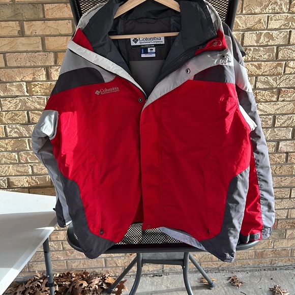 Columbia Red and Gray Ski Jacket - Picture 1 of 14